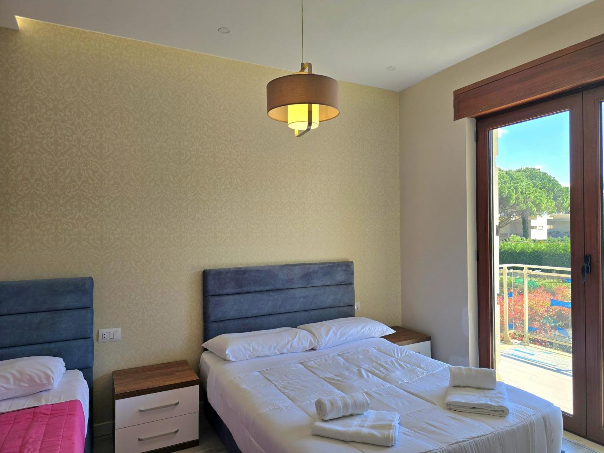 Modern Villas At Perla Resort Durrës Eksteriør billede