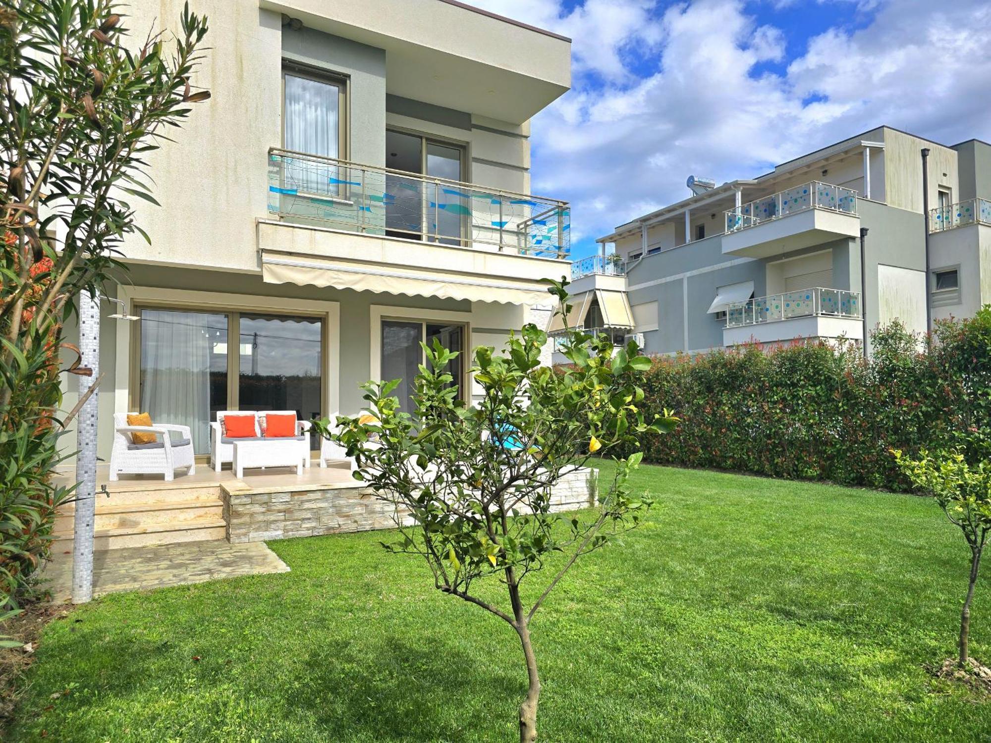 Modern Villas At Perla Resort Durrës Eksteriør billede